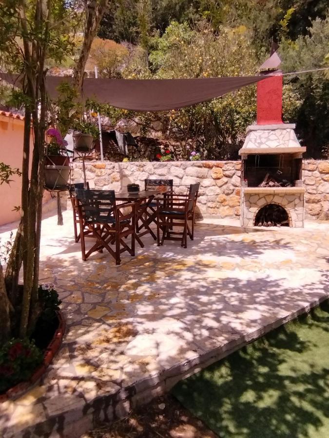 Villa Serenity Vóvikes Exterior foto