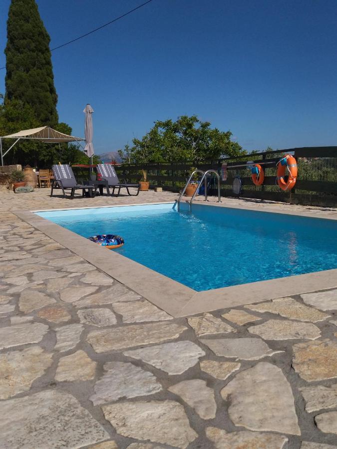 Villa Serenity Vóvikes Exterior foto